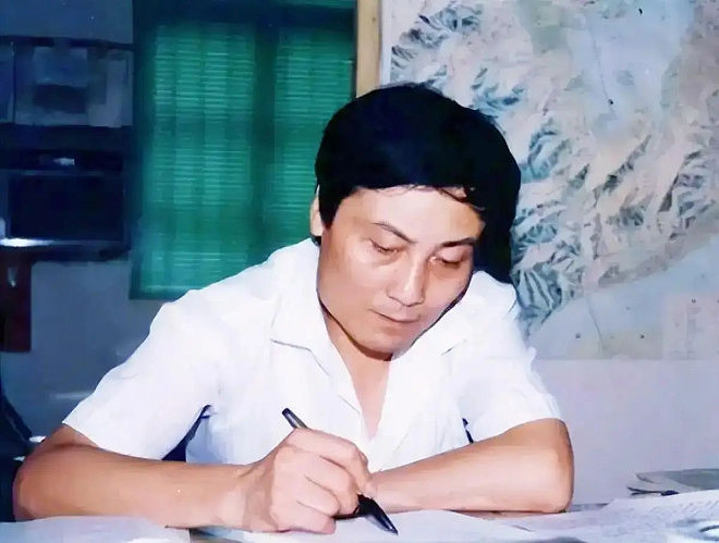 宗庆后丑闻曝光!两个私生子身份存疑(组图) - 6