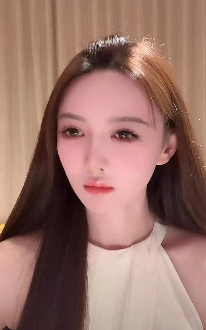退网8个月后叶珂复播了,自曝产女已分手,没给黄晓明留一丝体面(组图) - 18
