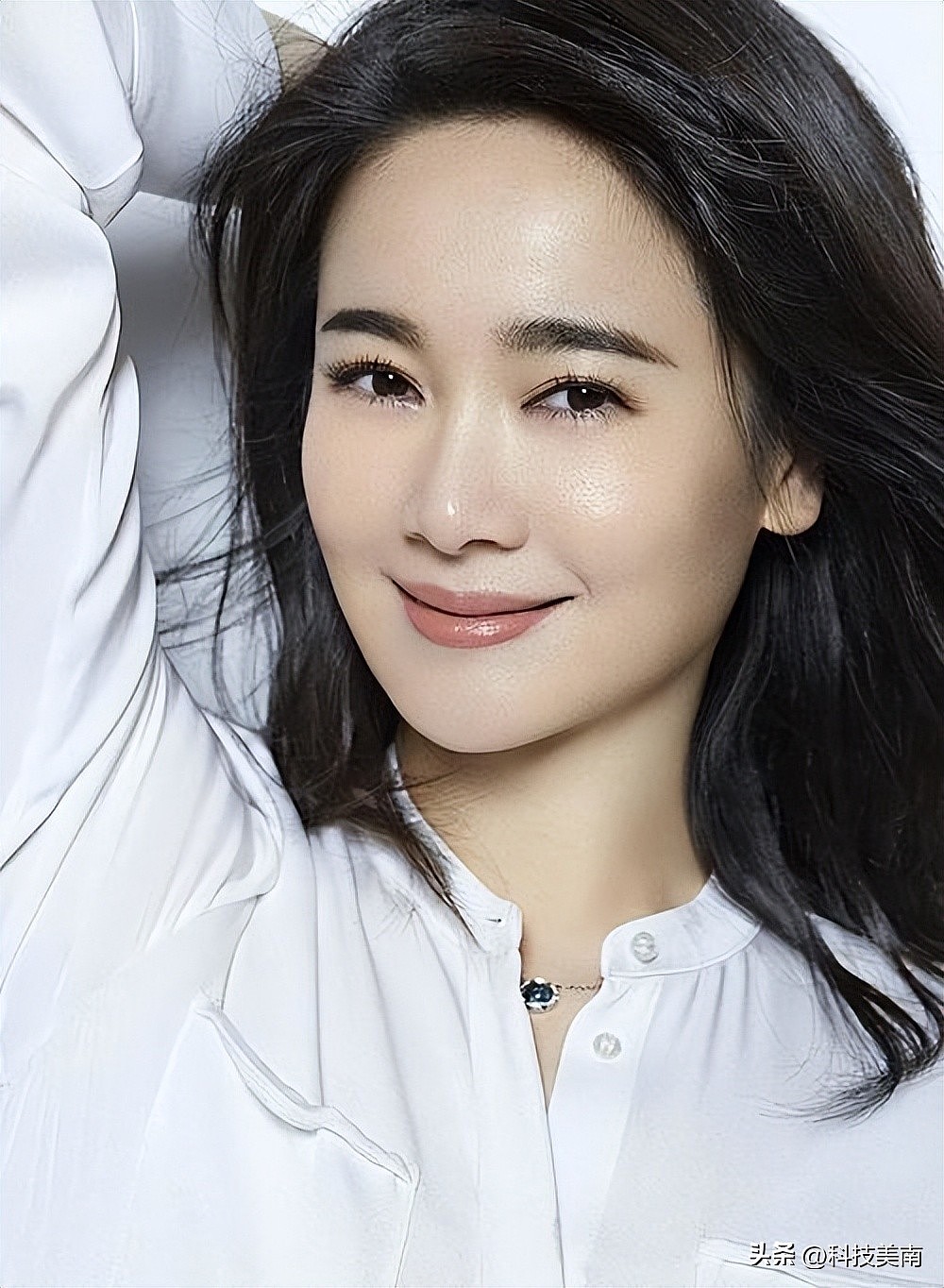 深扒左小青上位史,靠包养陪睡上位,风生水起(组图) - 5