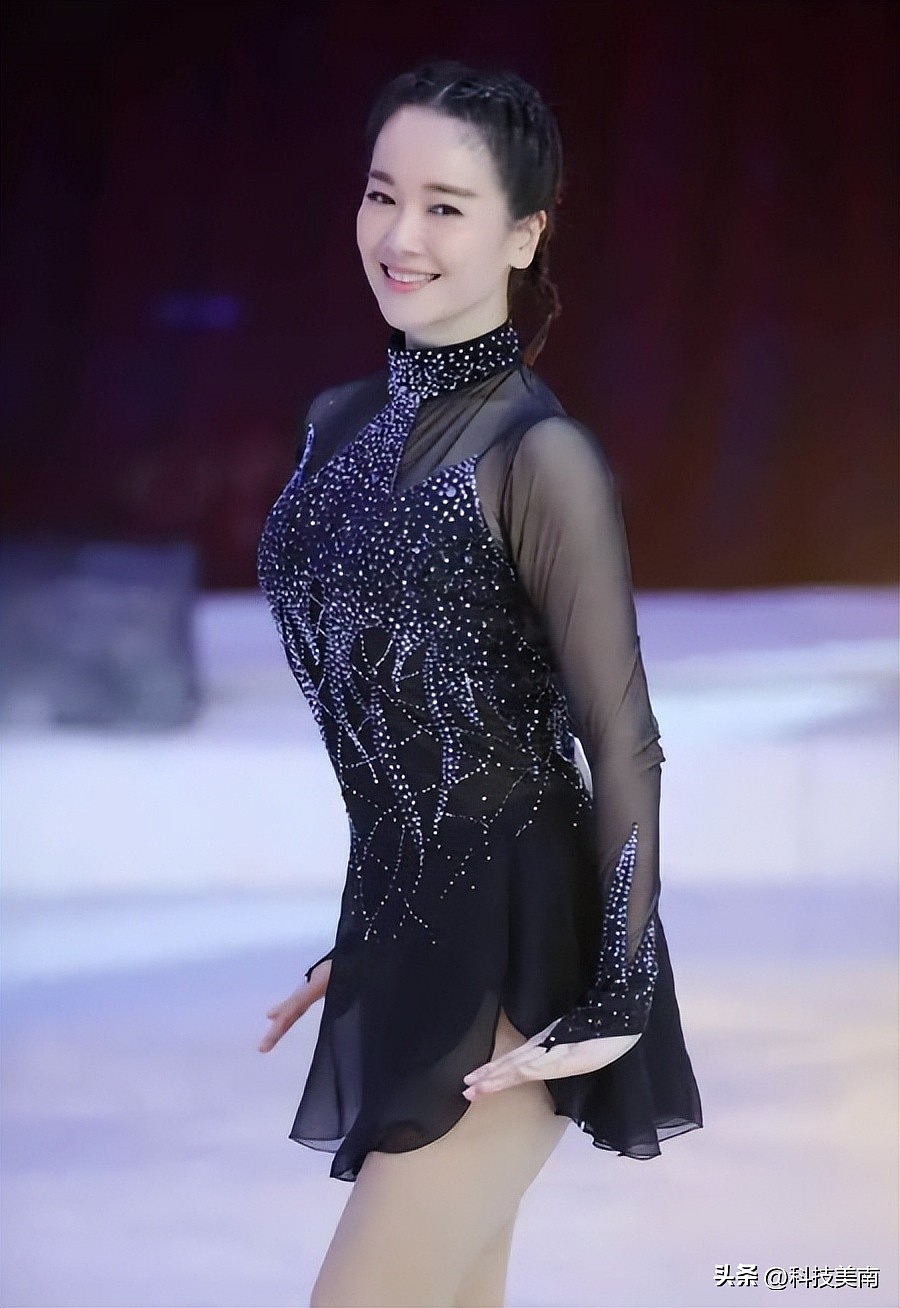 深扒左小青上位史,靠包养陪睡上位,风生水起(组图) - 3