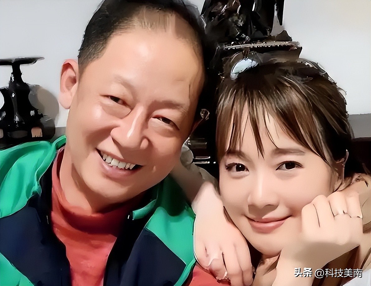 深扒左小青上位史,靠包养陪睡上位,风生水起(组图) - 17