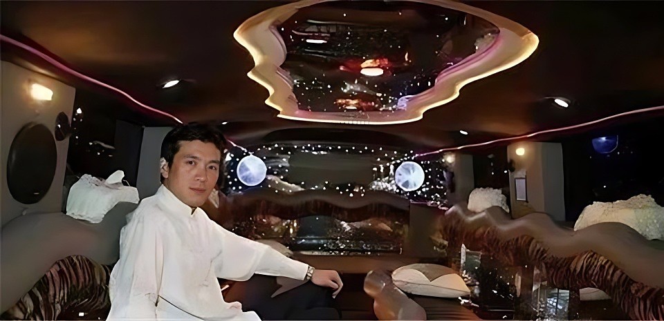黄圣依也没想到吧?离婚才6个月,她的前夫杨子越来越“抽象”了(组图) - 21