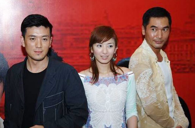黄圣依也没想到吧?离婚才6个月,她的前夫杨子越来越“抽象”了(组图) - 23