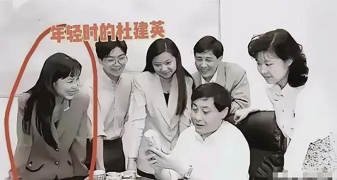 亲弟弟竟是3个私生子的生父？宗庆后遗产战惊现“吕不韦剧本”，宗馥莉赢在DNA（组图） - 3