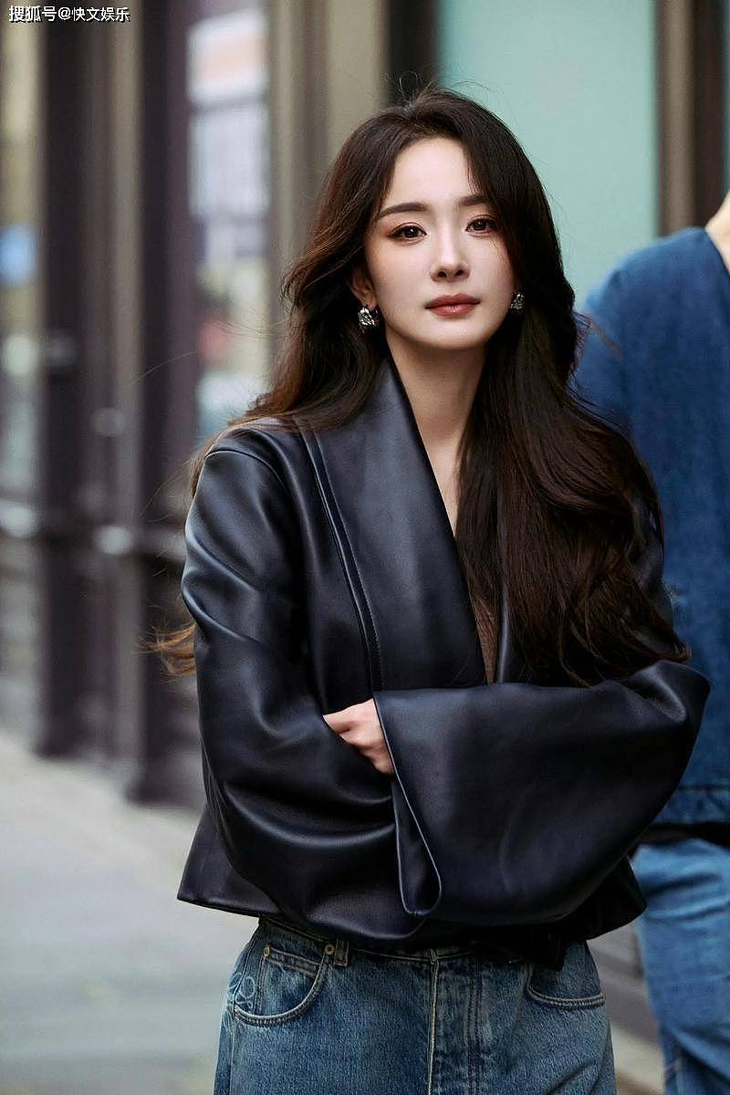 杨幂拒绝女儿出道，不带女儿上节目：她是普通孩子（组图） - 2