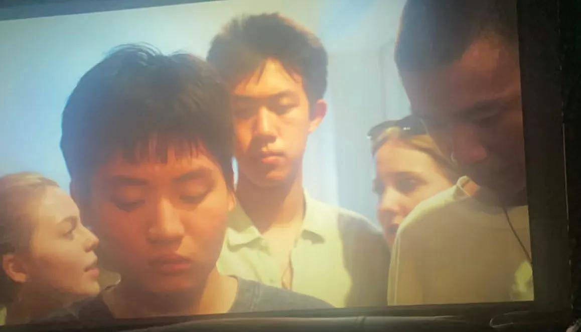 姜文大儿子现身成都！气质硬汉，跟爸爸长得一模一样，大名首曝光（组图） - 5