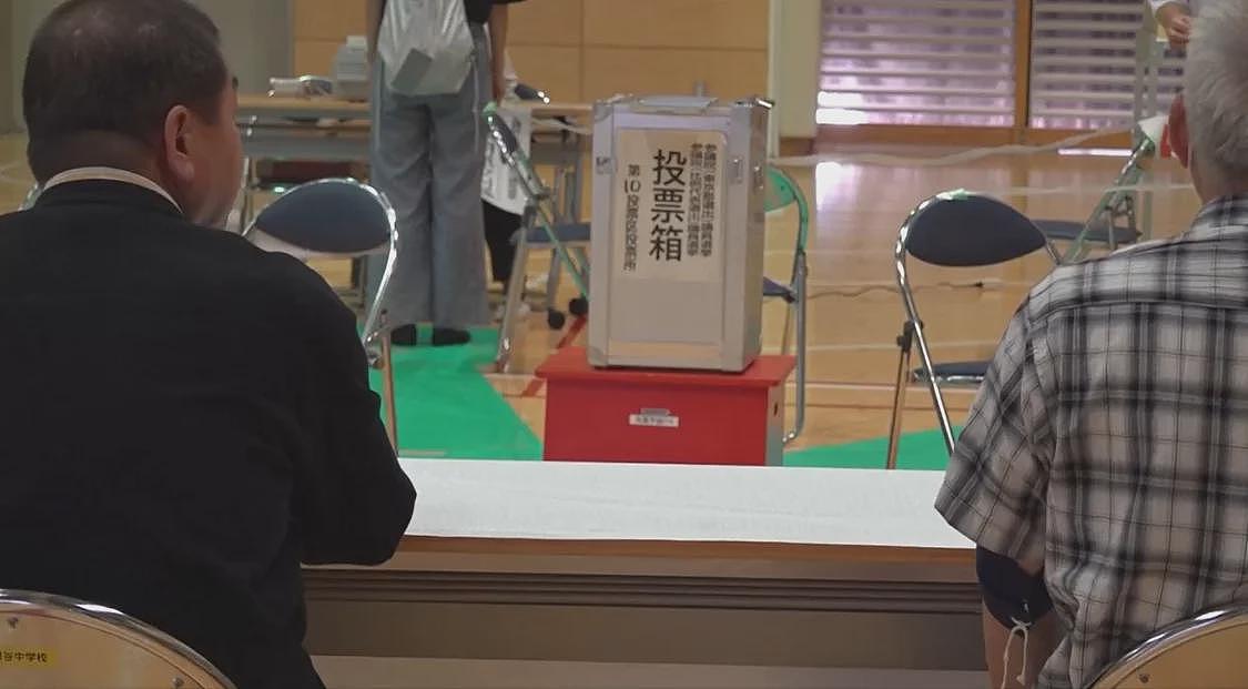 选举遭历史性惨败，党内逼宫，日执政联盟岌岌可危（组图） - 4