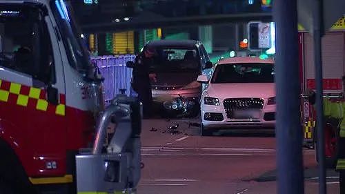 生死追捕只为一块车牌?年轻骑手当场身亡,真相令人震惊!(组图) - 3