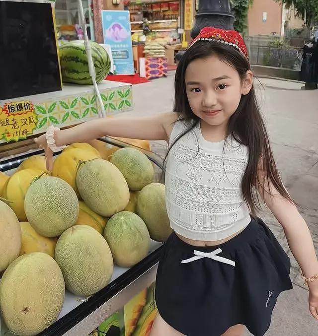 佟丽娅带董璇游新疆，两姐妹开心同框颜值爆表，董璇再婚后更美了（组图） - 7