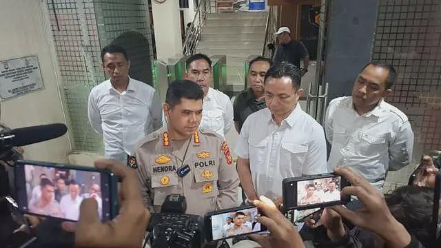 “子宫内即被预订”婴儿以500英镑的价格出售:印尼警方破获婴儿贩卖集团(组图) - 2
