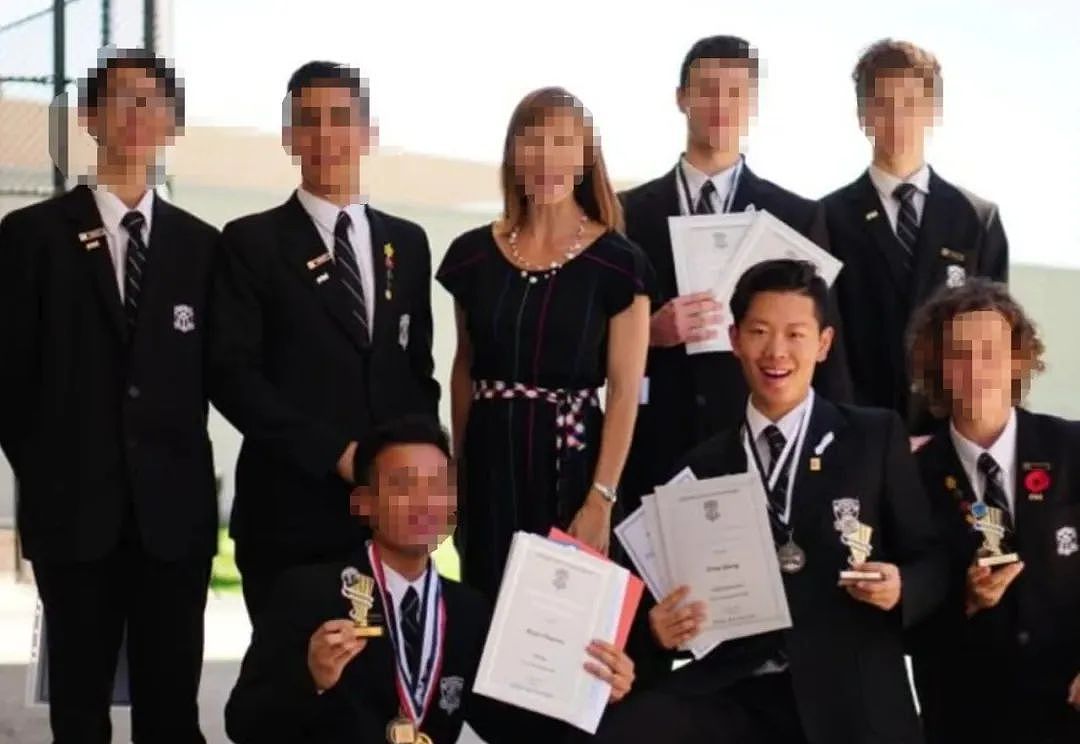 中国留学生悉尼开兰博基尼,还有专车司机!为解决“债务”,设虚拟博彩网站引同学好友一个个入坑(组图) - 2