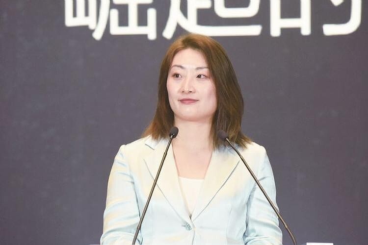 曝宗庆后3个情人7个孩子,宗馥莉绝食抗争,缺席爷爷葬礼被斥不孝(组图) - 9