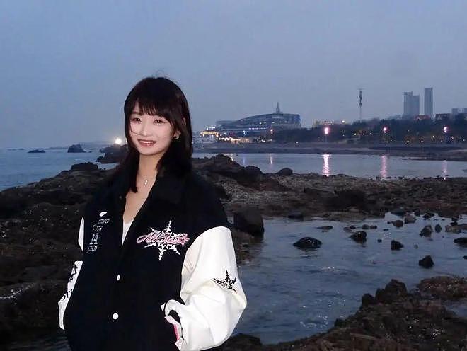 疑似绯闻女友再曝光,杨瀚森连赞245次,第一时间评论(组图) - 13