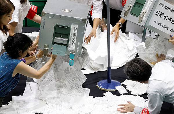 日本参院选自民党恐历史性惨败，逼宫声四起！石破茂表态不会请辞（组图） - 2