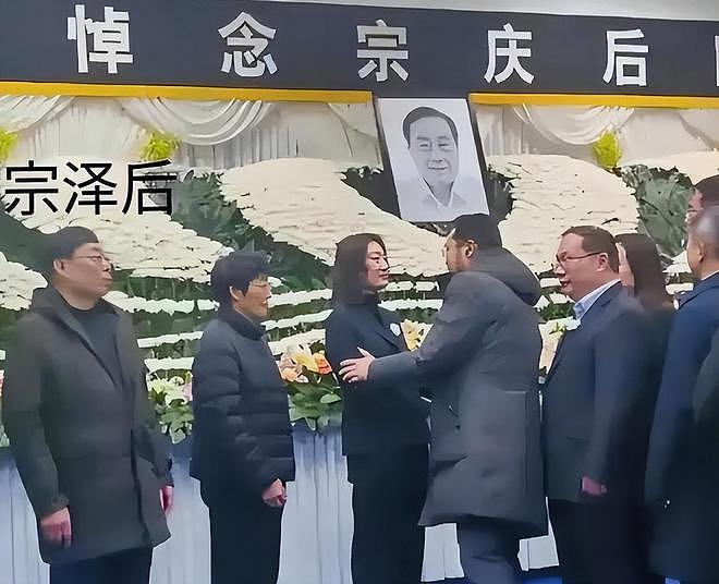 杜建英“上位史”:拿捏宗庆后,拉拢小叔子,多次阻挠宗馥莉掌权(组图) - 18
