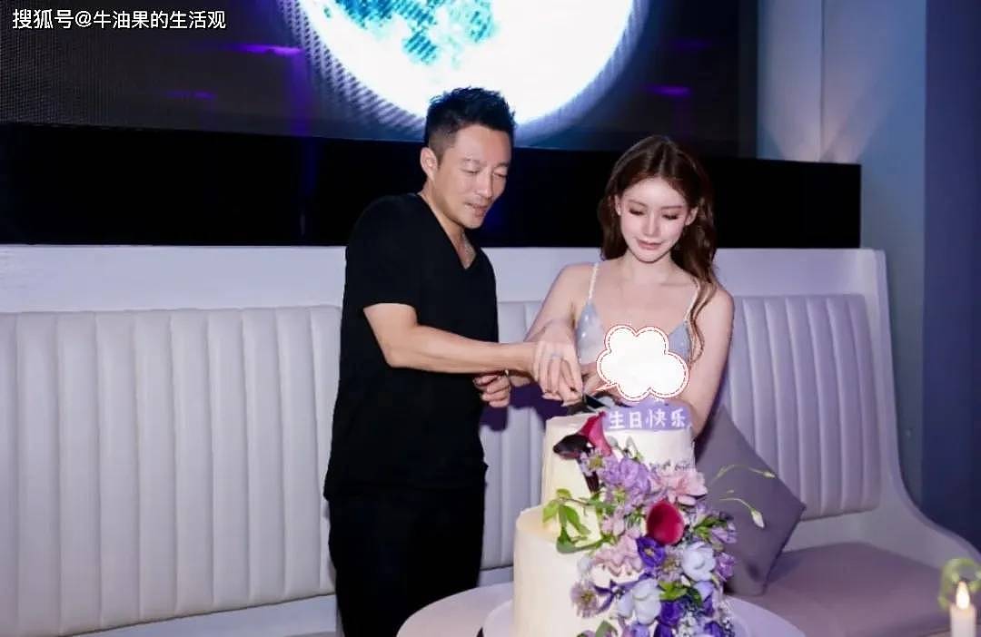 汪小菲为马筱梅办生日宴，喊她老婆送钻石蝴蝶项链（组图） - 1
