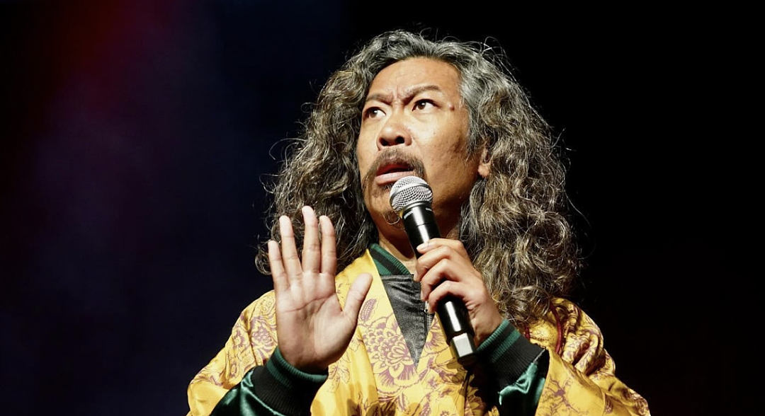 捡个手机 命没了!华裔演员8楼坠下惨死,原计划第二天到加拿大演出(组图) - 6