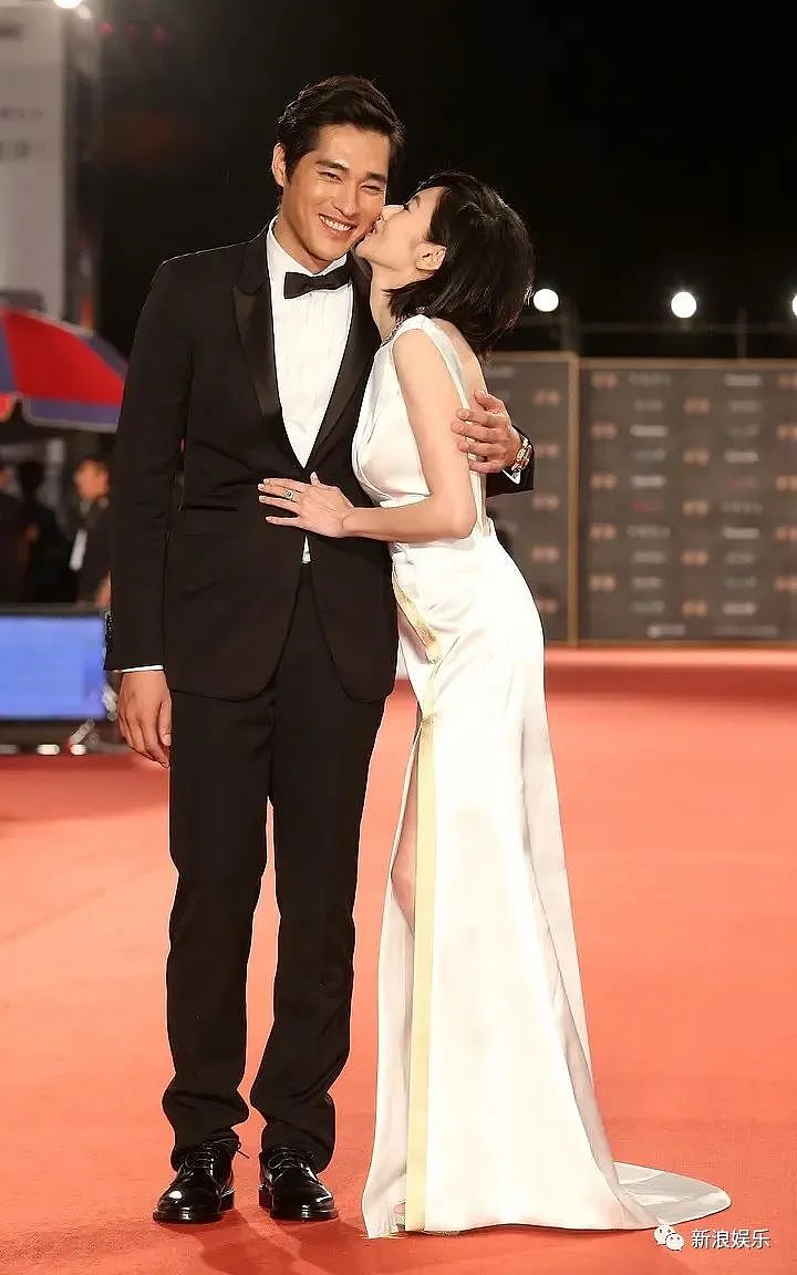 恭喜终于离婚!夜不归宿甩老婆,4年不工作耗光家产,9年婚断两个娃都不要?(组图) - 17