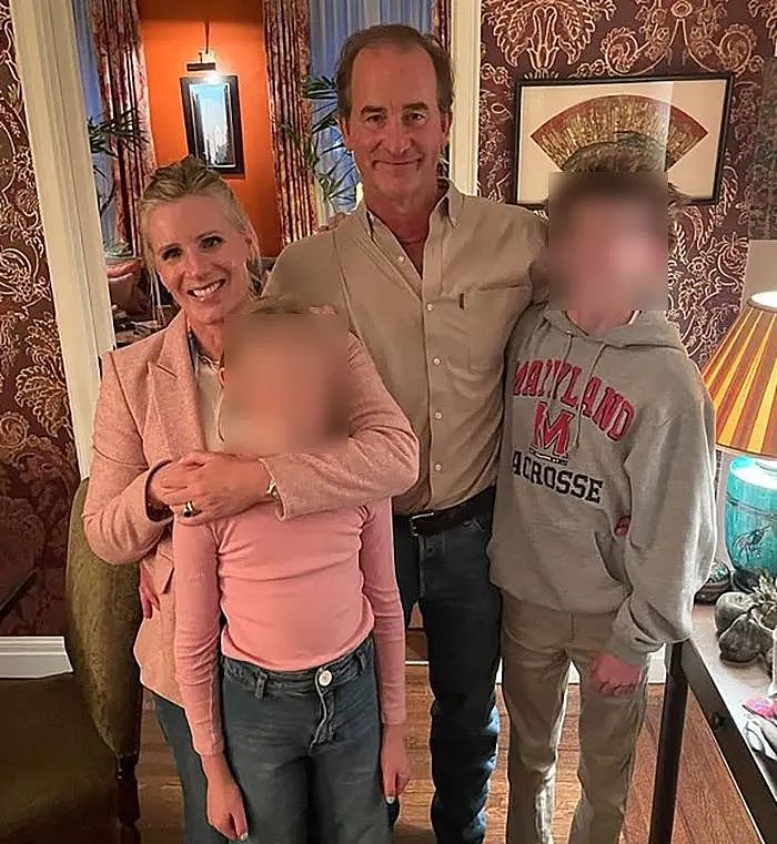 出轨CEO社死升级，职场毒瘤压榨员工，黑料缠身！女主百亿豪门太太身份亮瞎眼（组图） - 3