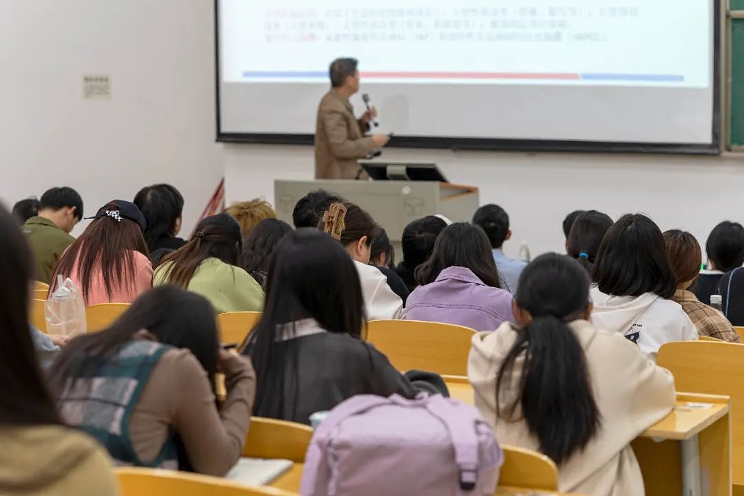 中国大学文科老师,正在“沦为”数据工人(组图) - 3