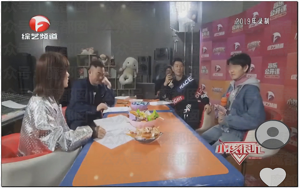 劲爆！两千万粉超级女网红蒙面坚决不露脸开演唱会引发热议（组图） - 51