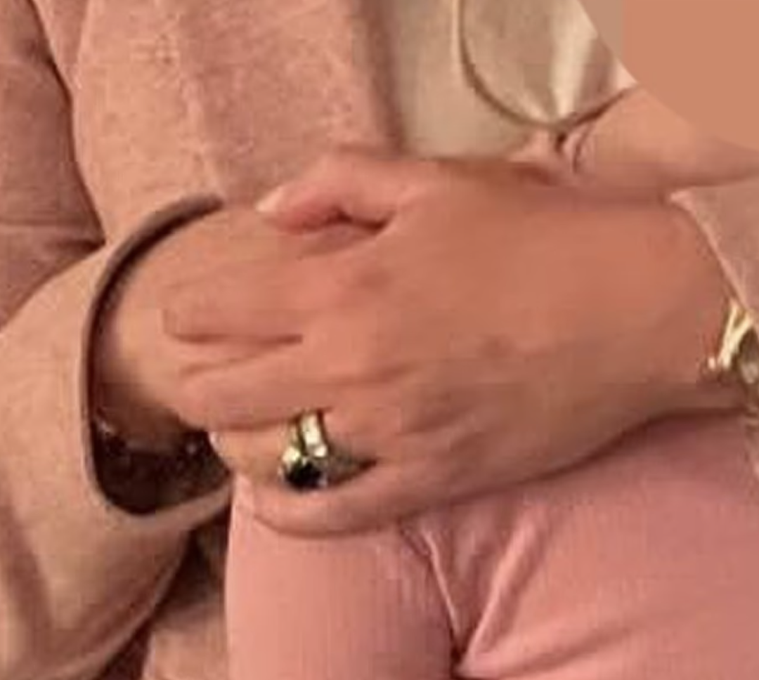 全球接力吃瓜!美科技大佬演唱会偷恋女下属抓马后续:男方丢工作,女方被扒老公也是大富翁(组图) - 13
