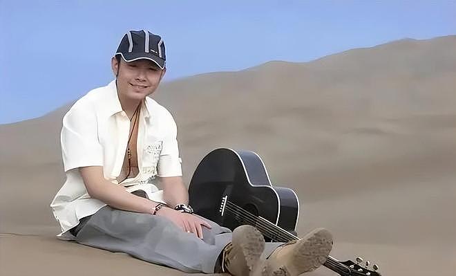 20岁离异带娃，39岁被逼隐退，却在53岁封神，他到底干了些什么？（组图） - 6