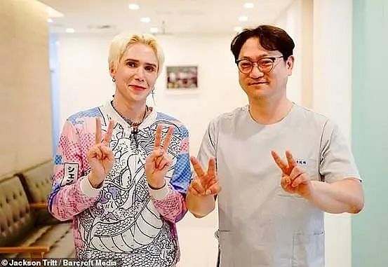 为变韩国人，英国网红专门做DD缩小手术，还变性了？现在，他又想变回来了...（组图） - 2