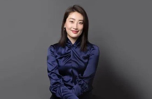 宗庆后三弟宗泽后深夜发声:宗馥莉把自己打造成一个忍辱负重复仇的女神(组图) - 1
