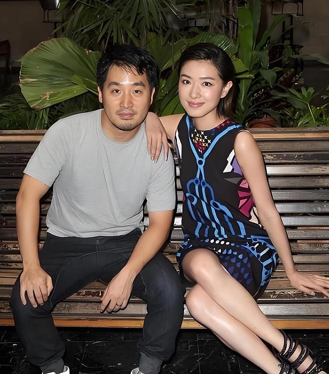 43岁万茜再破“天花板”,这一次,她让整个演艺圈“沉默”了(组图) - 25