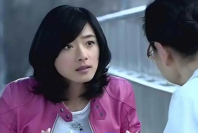 43岁万茜再破“天花板”,这一次,她让整个演艺圈“沉默”了(组图) - 13