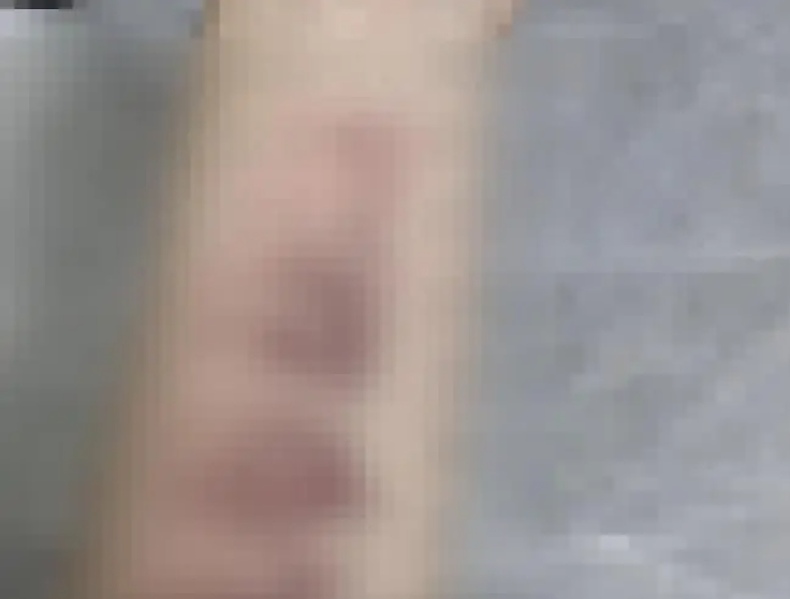 女生网恋3天就发黑丝腿照还主动想发生关系,看完俩人聊天她咋想的?(组图) - 14