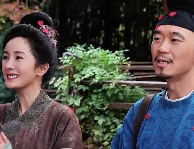 风水轮流转?今年赵丽颖影视双“扑”,杨幂靠演配角成功“翻红”(组图) - 16