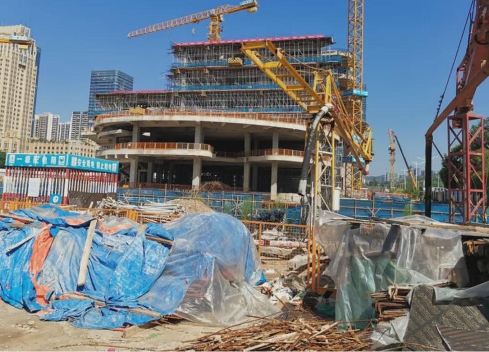 深圳第一烂尾楼：8年前239亿，如今三折被收回（组图） - 5