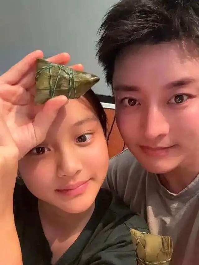贾乃亮被骂表演型人格！李小璐被审判曾想过跳楼，女儿甜馨唤醒她（组图） - 29