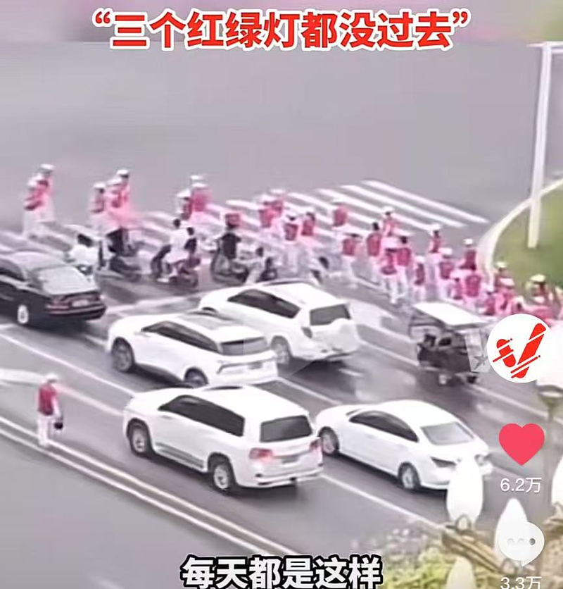 暴走团堵救护车惹怒全网,是真不要脸啊!(组图) - 6