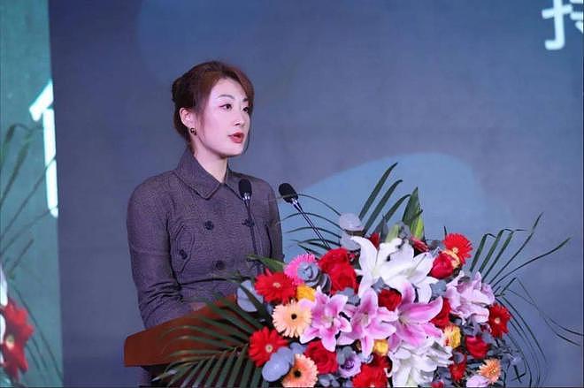 同样是“长公主”,把宗馥莉和孟晚舟一对比,差距就出来了(组图) - 33