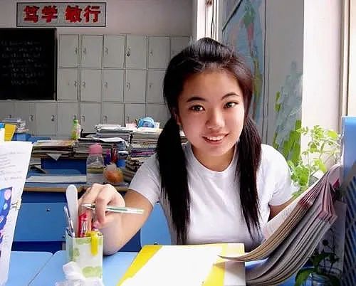被催熟的“天才少女”(组图) - 8