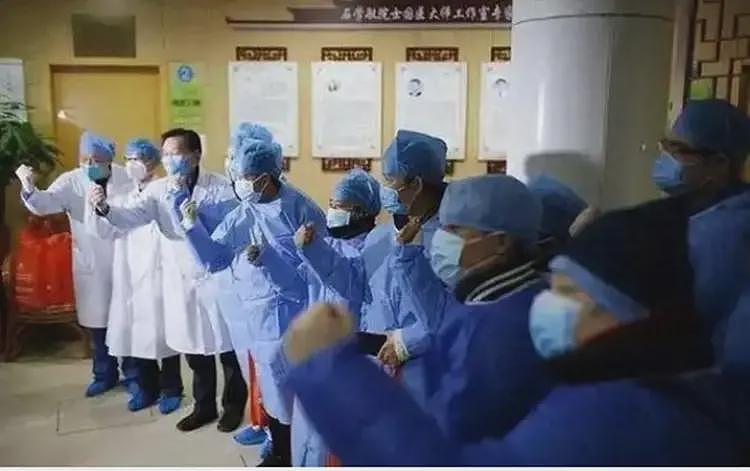 全身溃烂生不如死,暴瘦40斤,武汉首批新冠患者如今过得如何?(组图) - 1