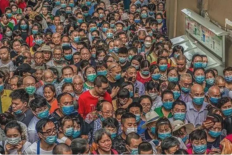 全身溃烂生不如死,暴瘦40斤,武汉首批新冠患者如今过得如何?(组图) - 27