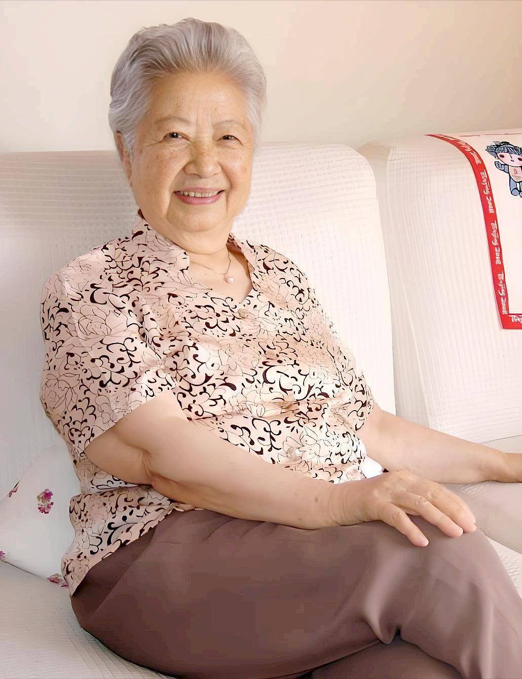 老戏骨林默予:有4个儿女,却在养老院住16年到去世(组图) - 26