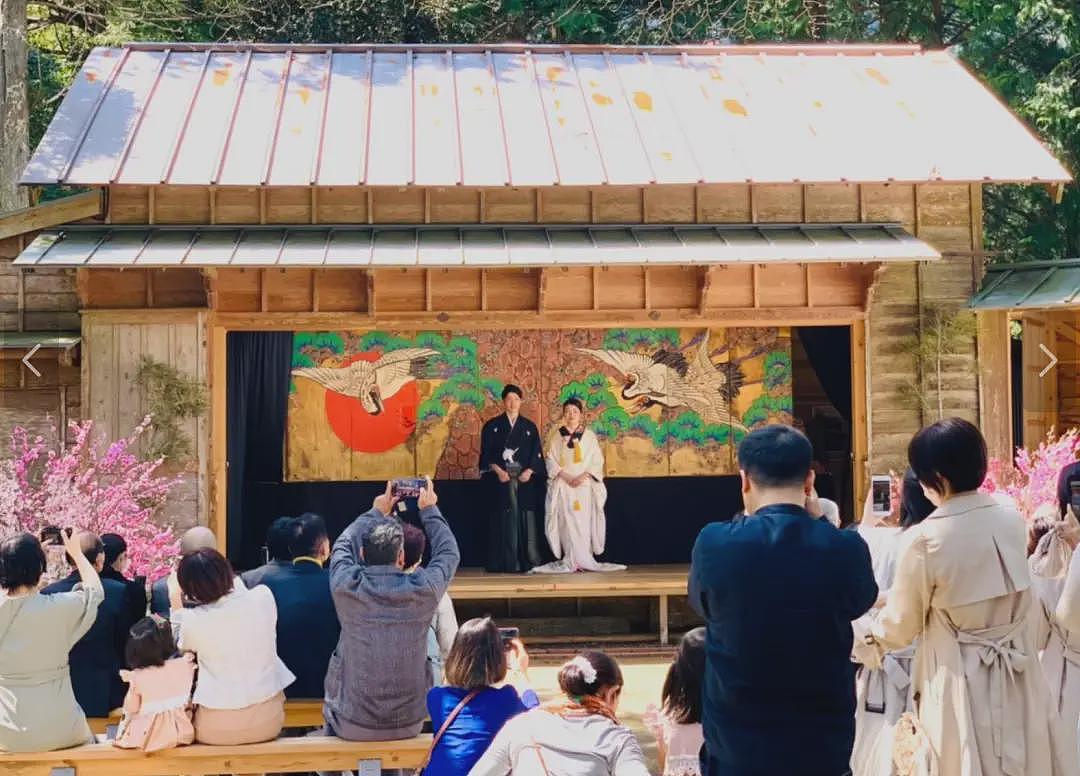 东亚第一“性压抑”国，穷人不配结婚（组图） - 17