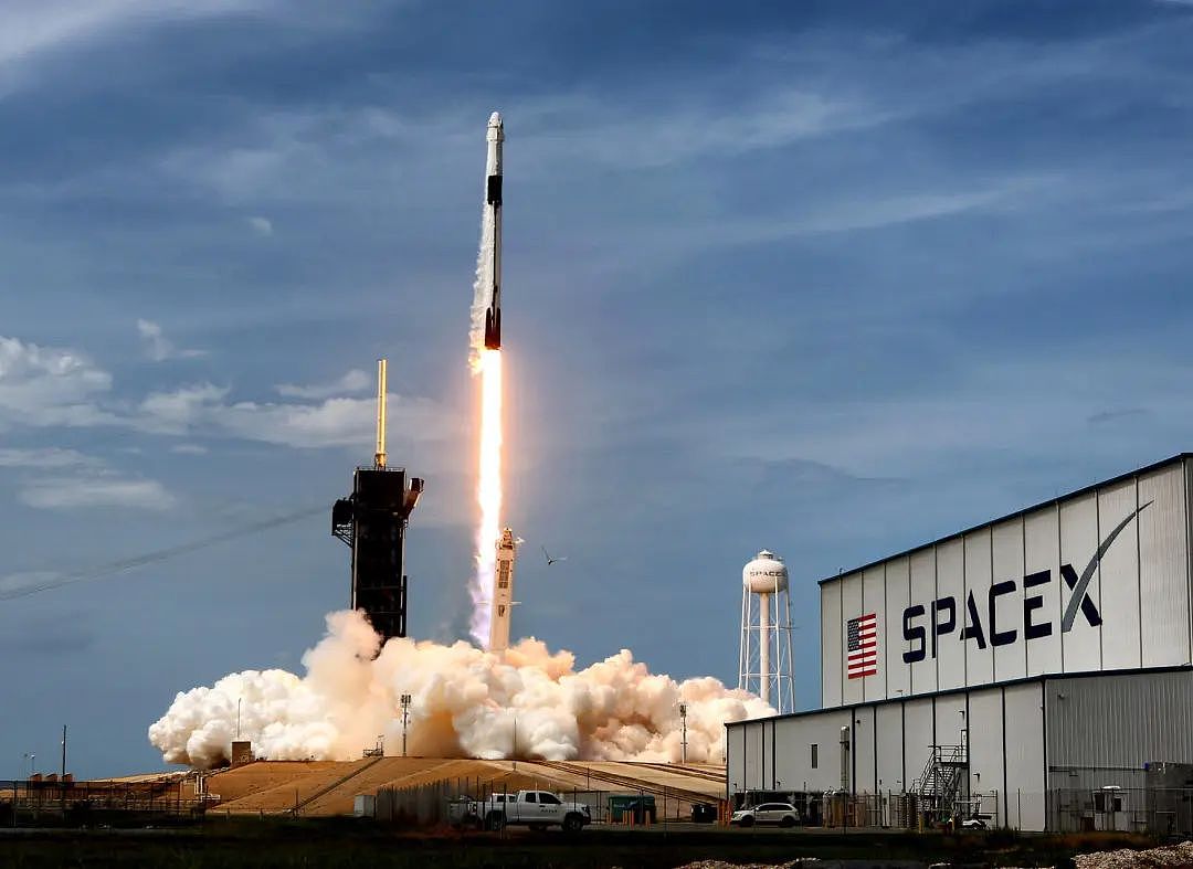 SpaceX首次提示投资者:马斯克或重返政坛,再次担任类似“高级顾问”职务,并为此投入“大量时间精力”(组图) - 1
