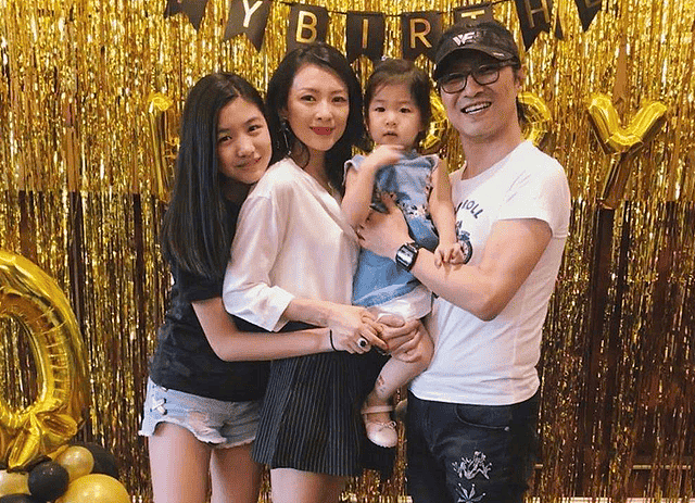 汪峰带4个孩子日本度假,醒醒和森林北女儿同龄,但性格差距明显(组图) - 11