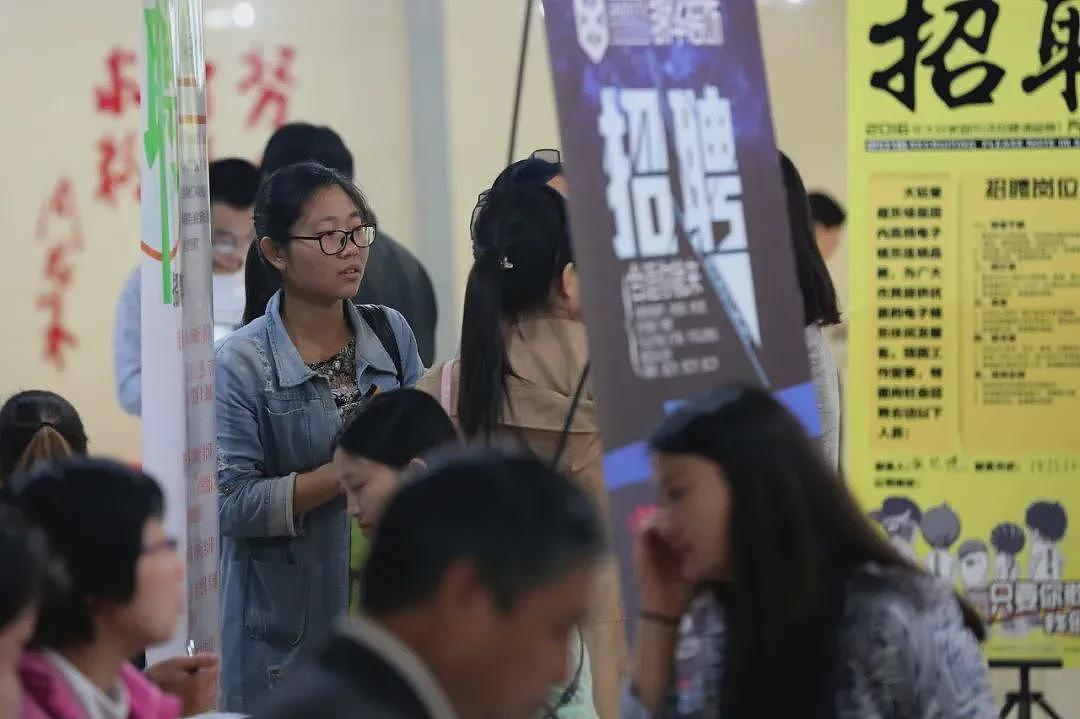 985名校，正被踩在脚下摩擦（组图） - 4
