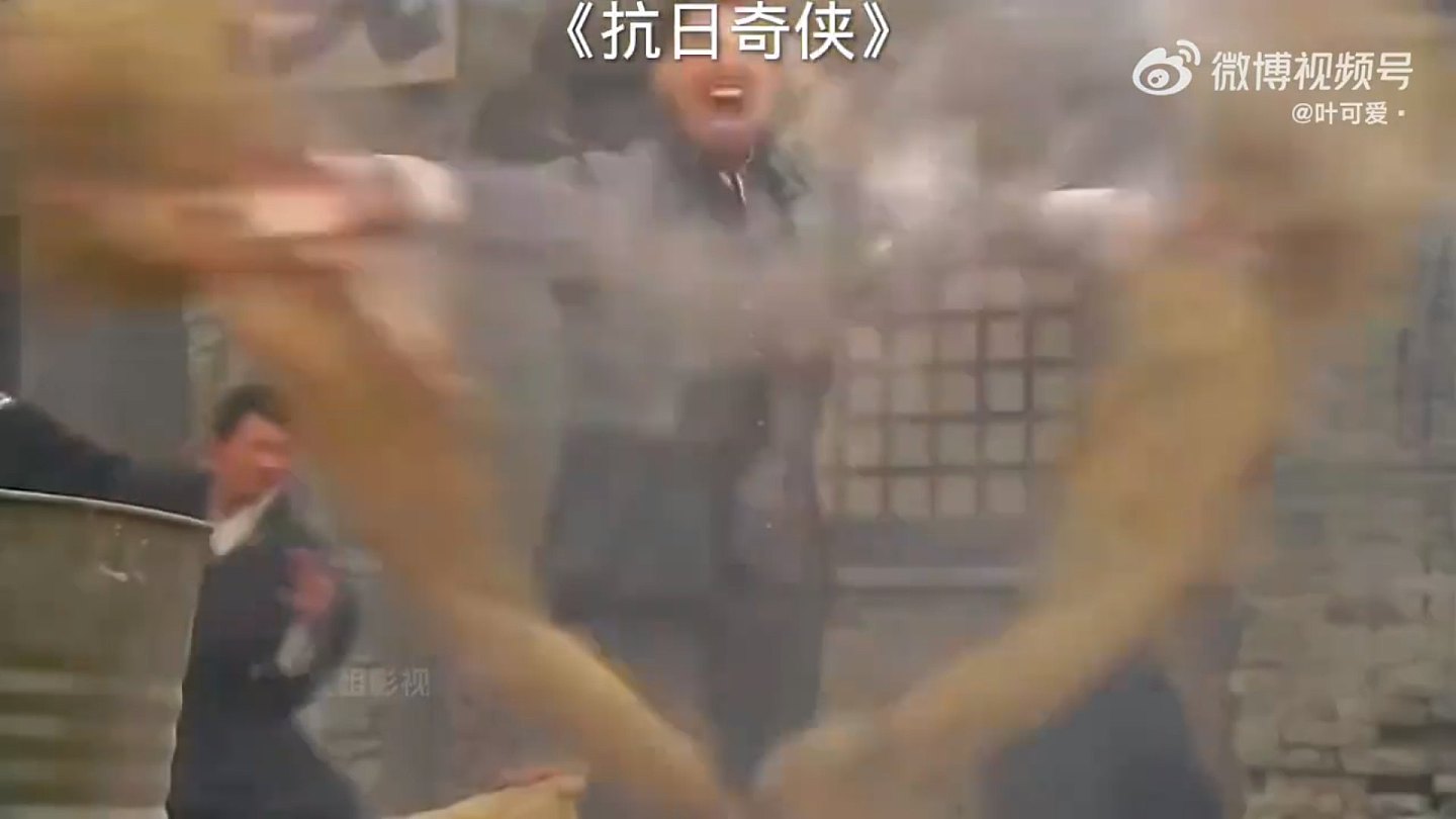 广电总局禁抗战神剧:防止低级红高级黑,摒弃敌方弱智化幼稚剧情(组图) - 2