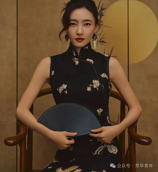左手王丽坤，右手花百万嫖娼，她给不了你快乐吗？（组图） - 8