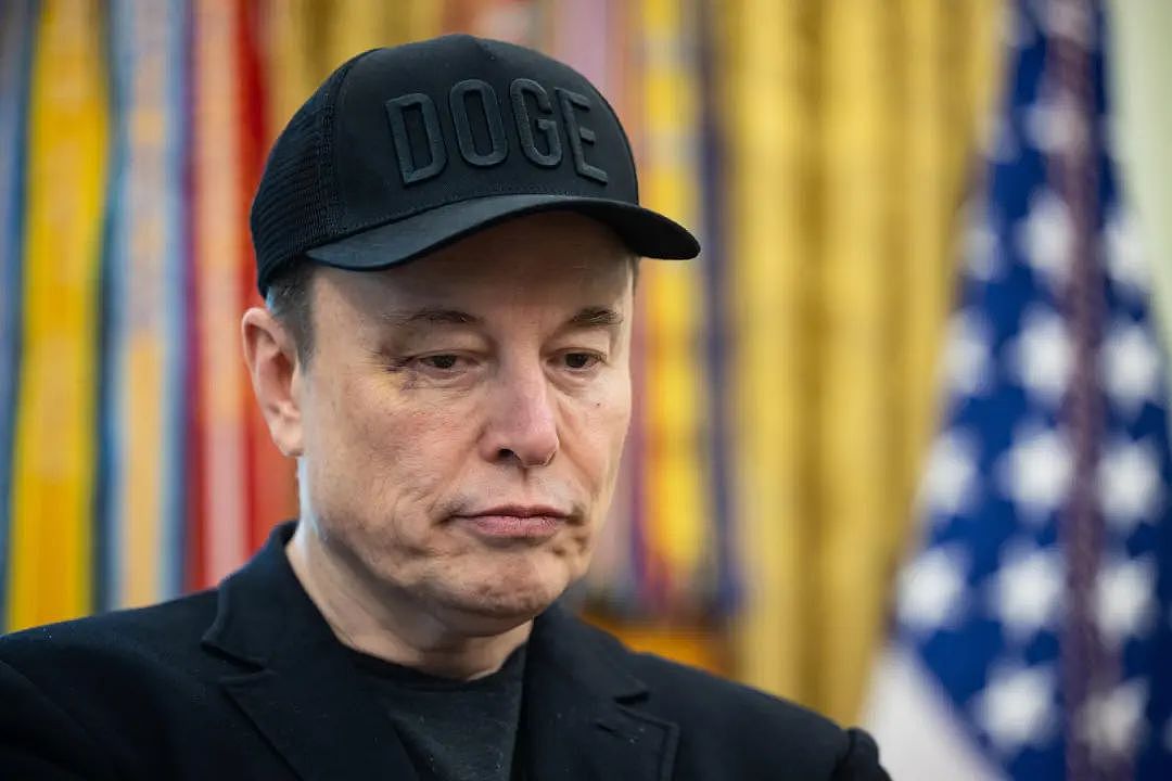 SpaceX首次提示投资者:马斯克或重返政坛,再次担任类似“高级顾问”职务,并为此投入“大量时间精力”(组图) - 2
