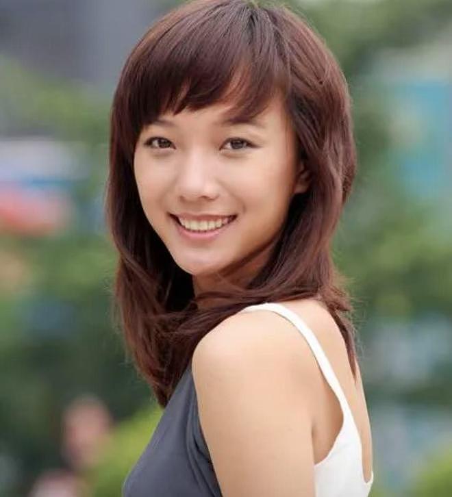 从金鹰女神到过气演员，曾经辉煌的王珞丹，如何成为“过气演员”（组图） - 8
