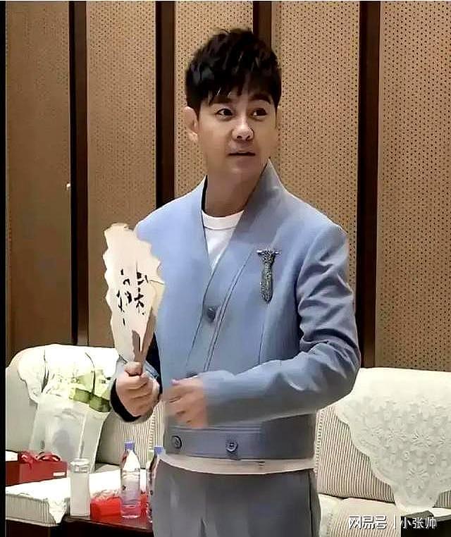 50岁林志颖现状:变化好大有点不敢认,鼻子圆润还撞脸苏醒(组图) - 8